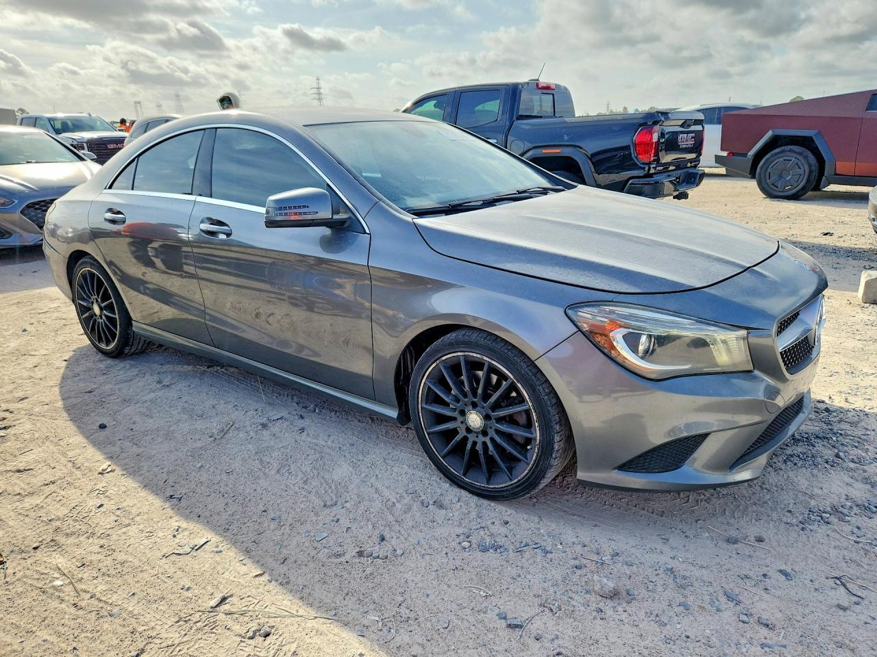 2014 Mercedes-Benz Cla 250 - Фото 4