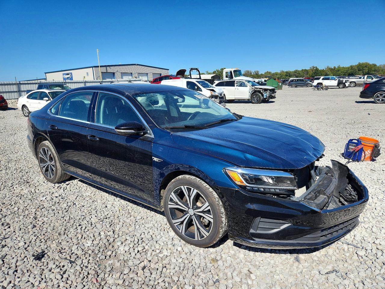 2022 Volkswagen Passat Se - Image 4