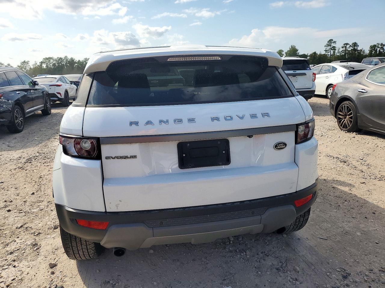 2015 Land Rover Range Rover Evoque Pure Plus - Фото 6