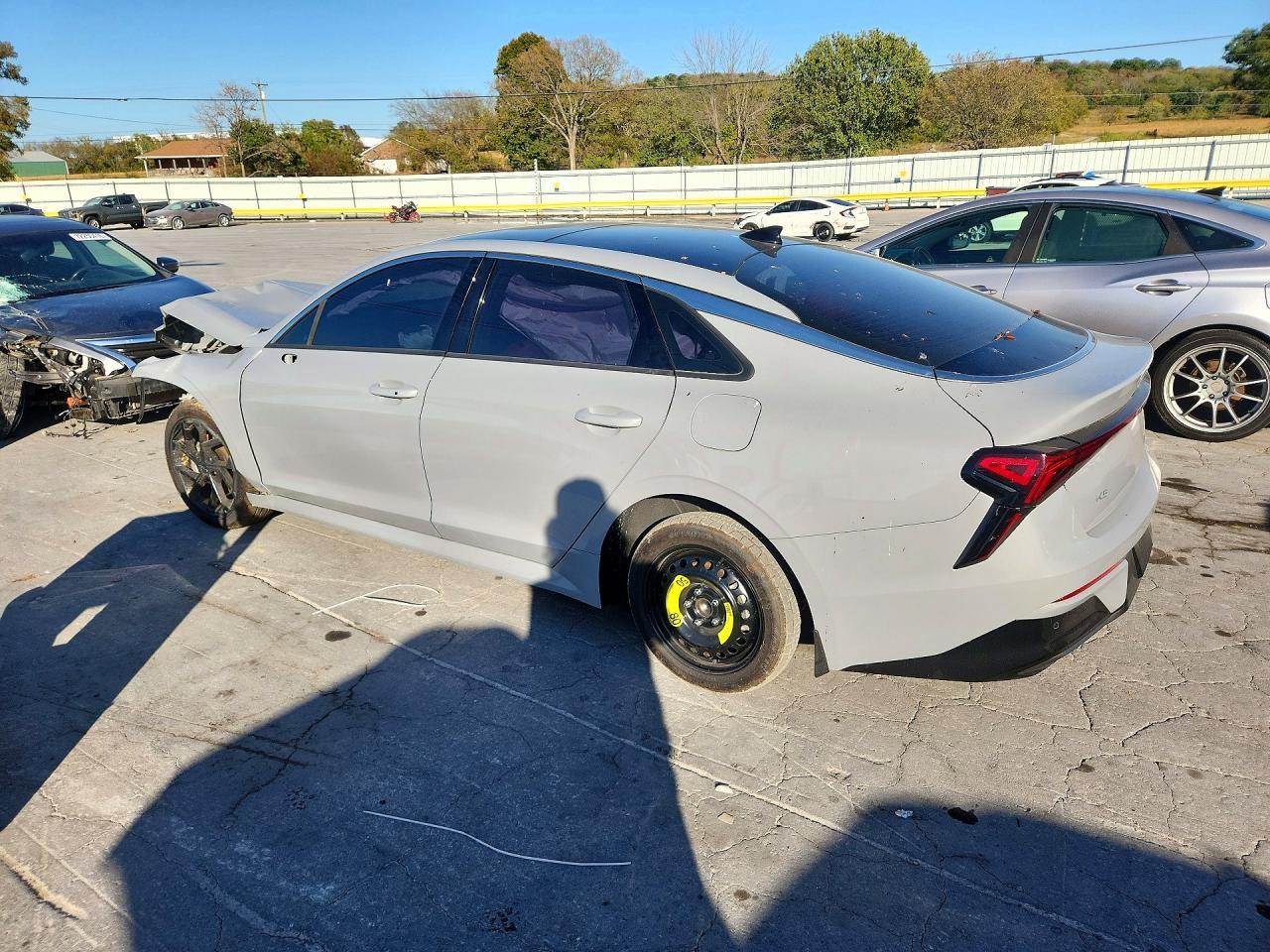2026 Kia K5 Gt Line - Image 2