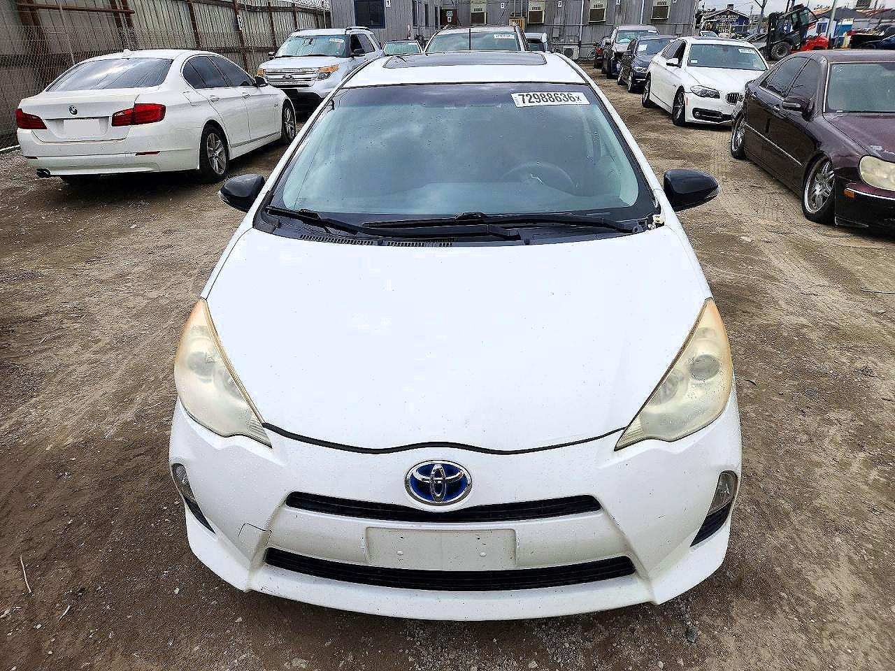 2013 Toyota Prius C Three - Фото 5
