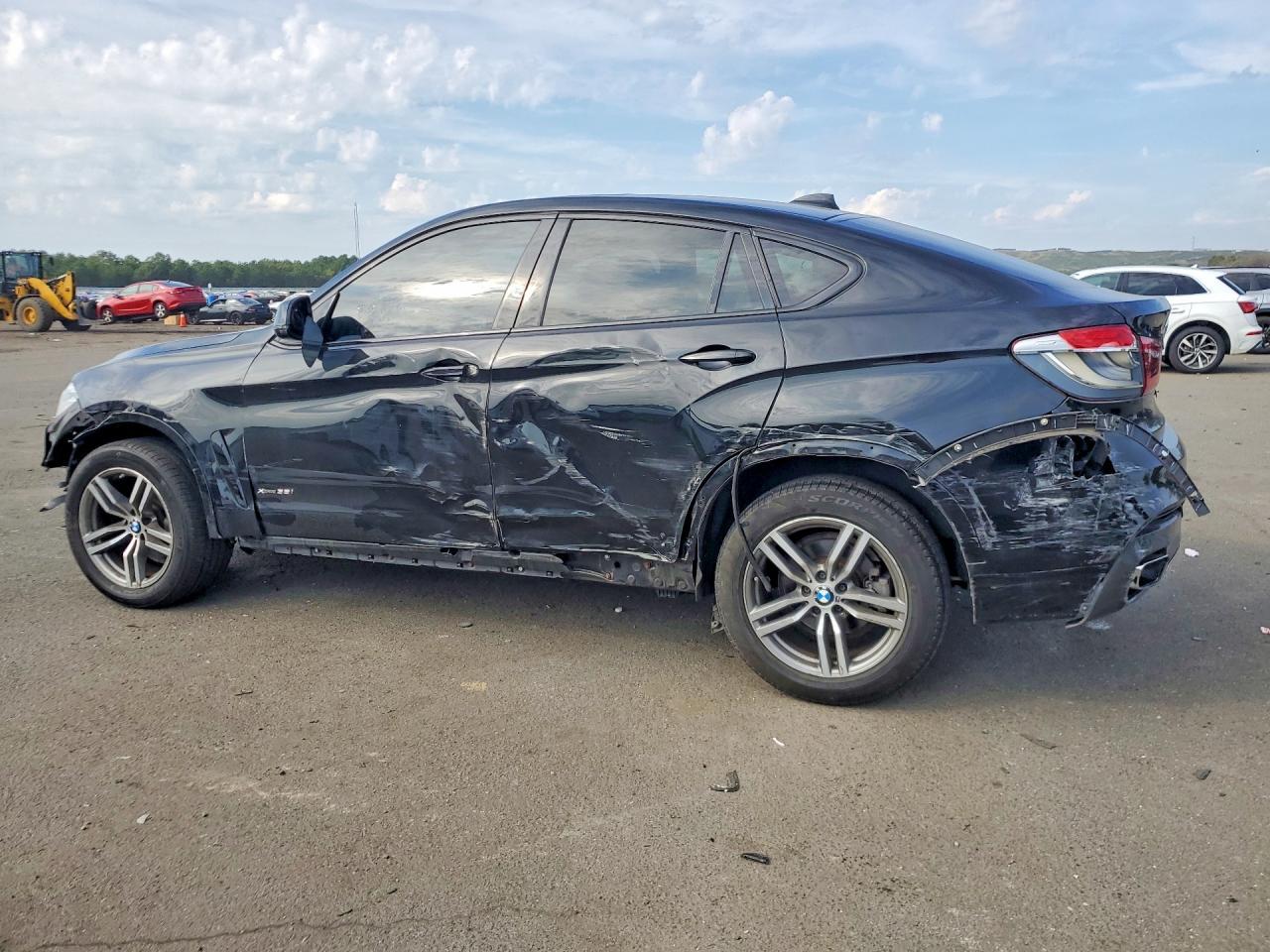 2019 BMW X6 xDrive35I - Фото 2