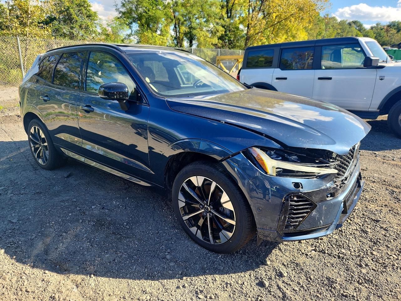 2026 Volvo Xc60 Plus - Image 4