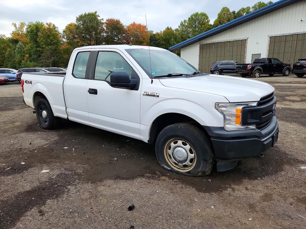 2018 Ford F150 Super Cab - Image 4