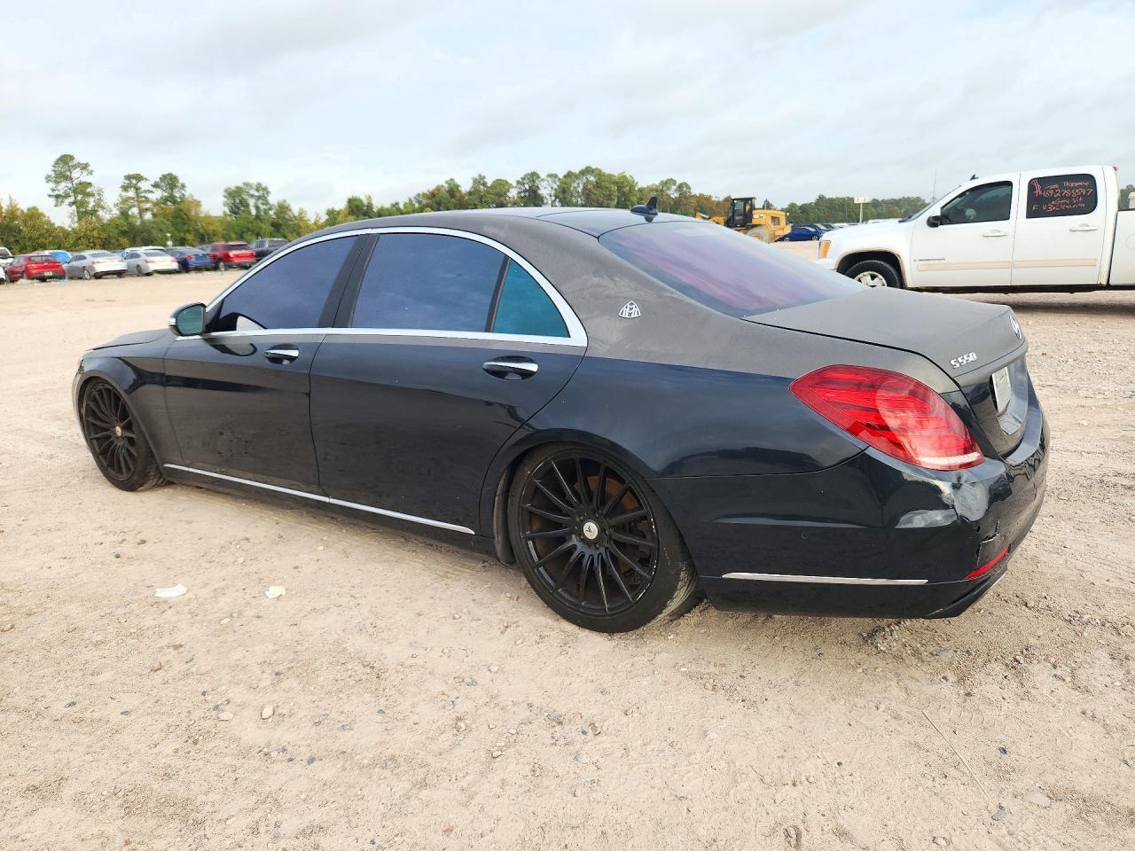 2015 Mercedes-Benz S 550 - Фото 2