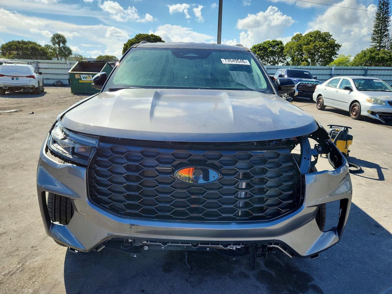 2025 Ford Explorer St-Line - Фото 5