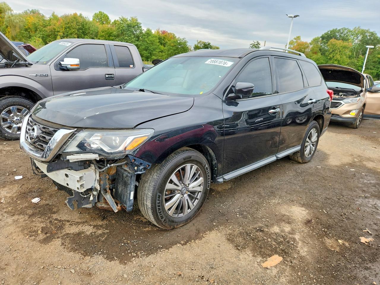 2019 Nissan Pathfinder Sl