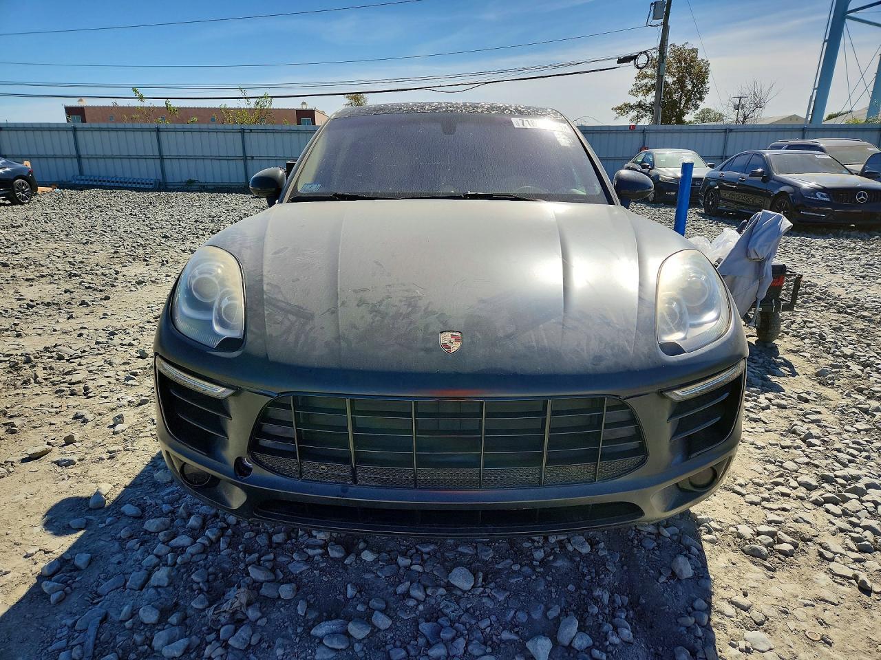 2015 Porsche Macan S - Image 5