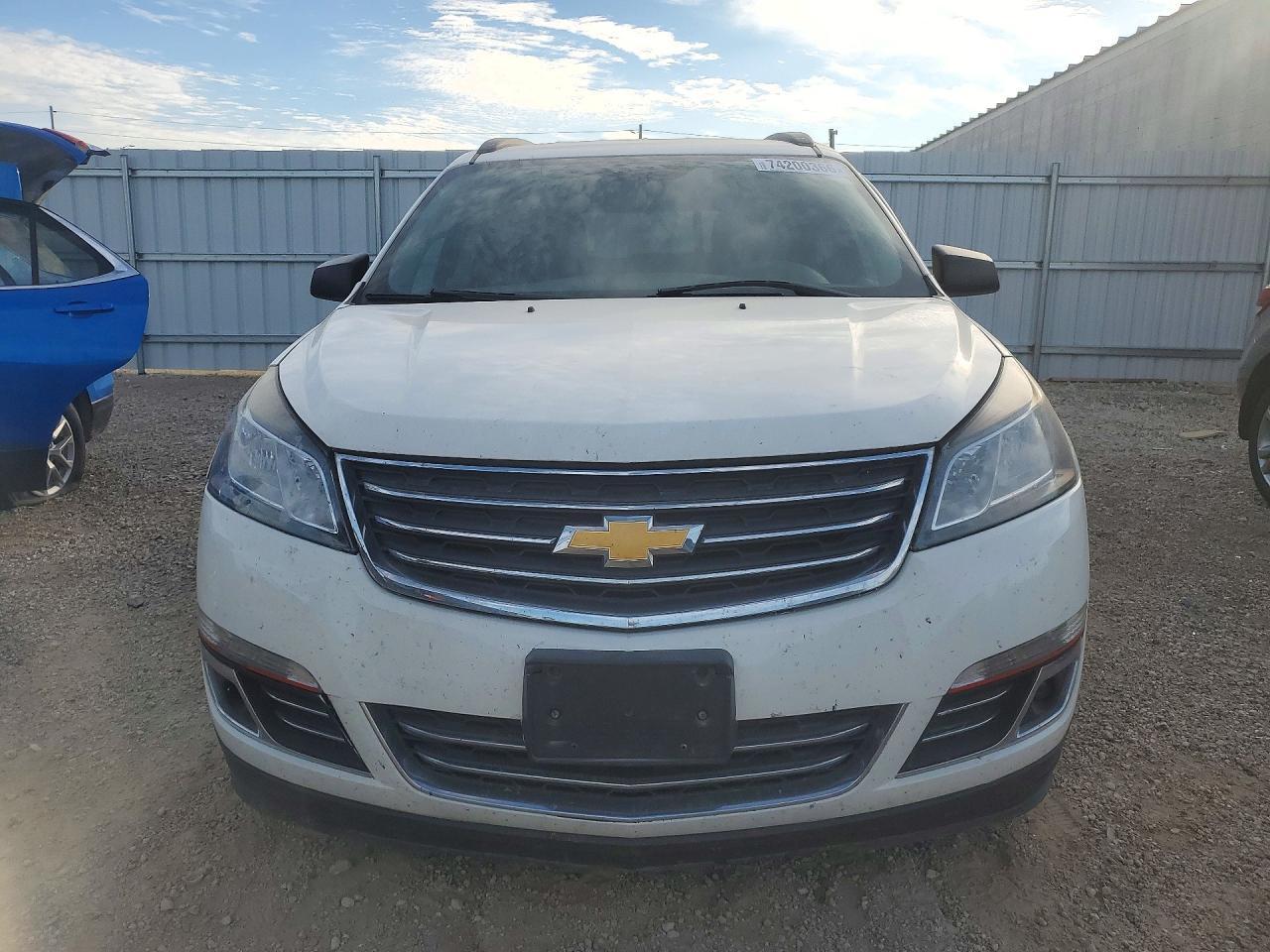 2013 Chevrolet Traverse Ls - Image 5