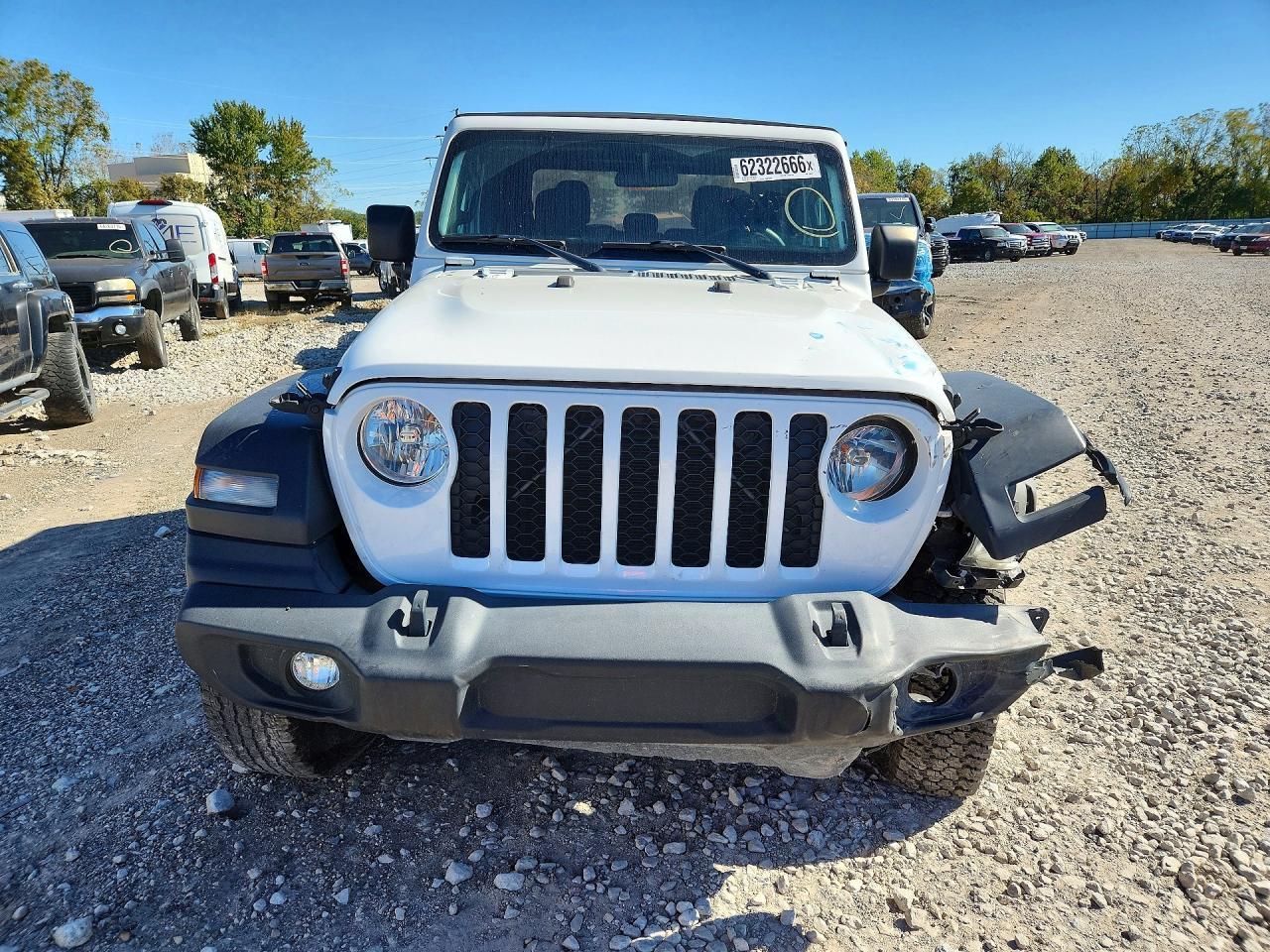 2020 Jeep Gladiator Sport - Image 5