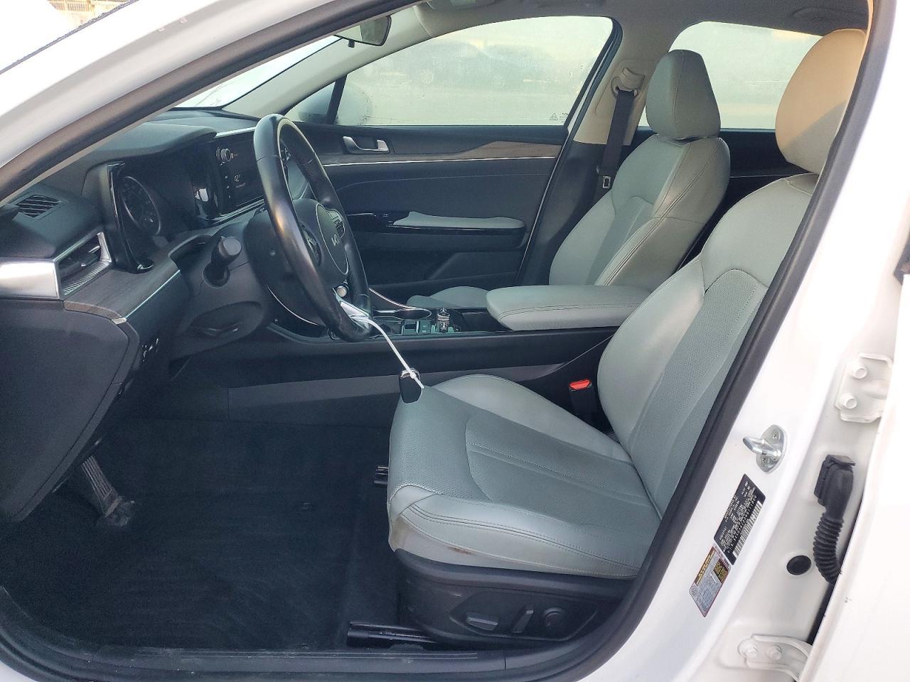 2022 Kia K5 Ex - Image 7