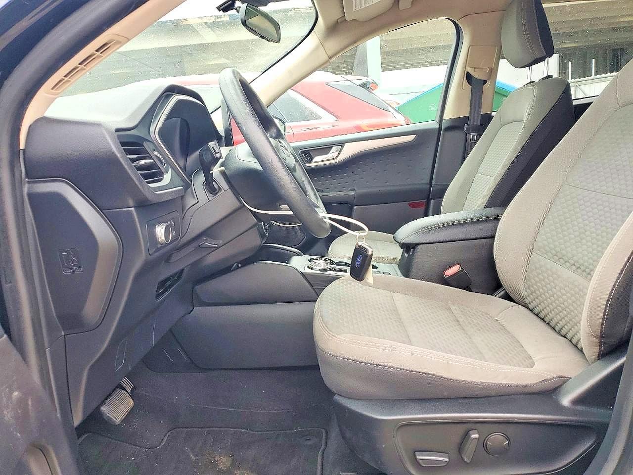 2020 Ford Escape Se - Фото 7