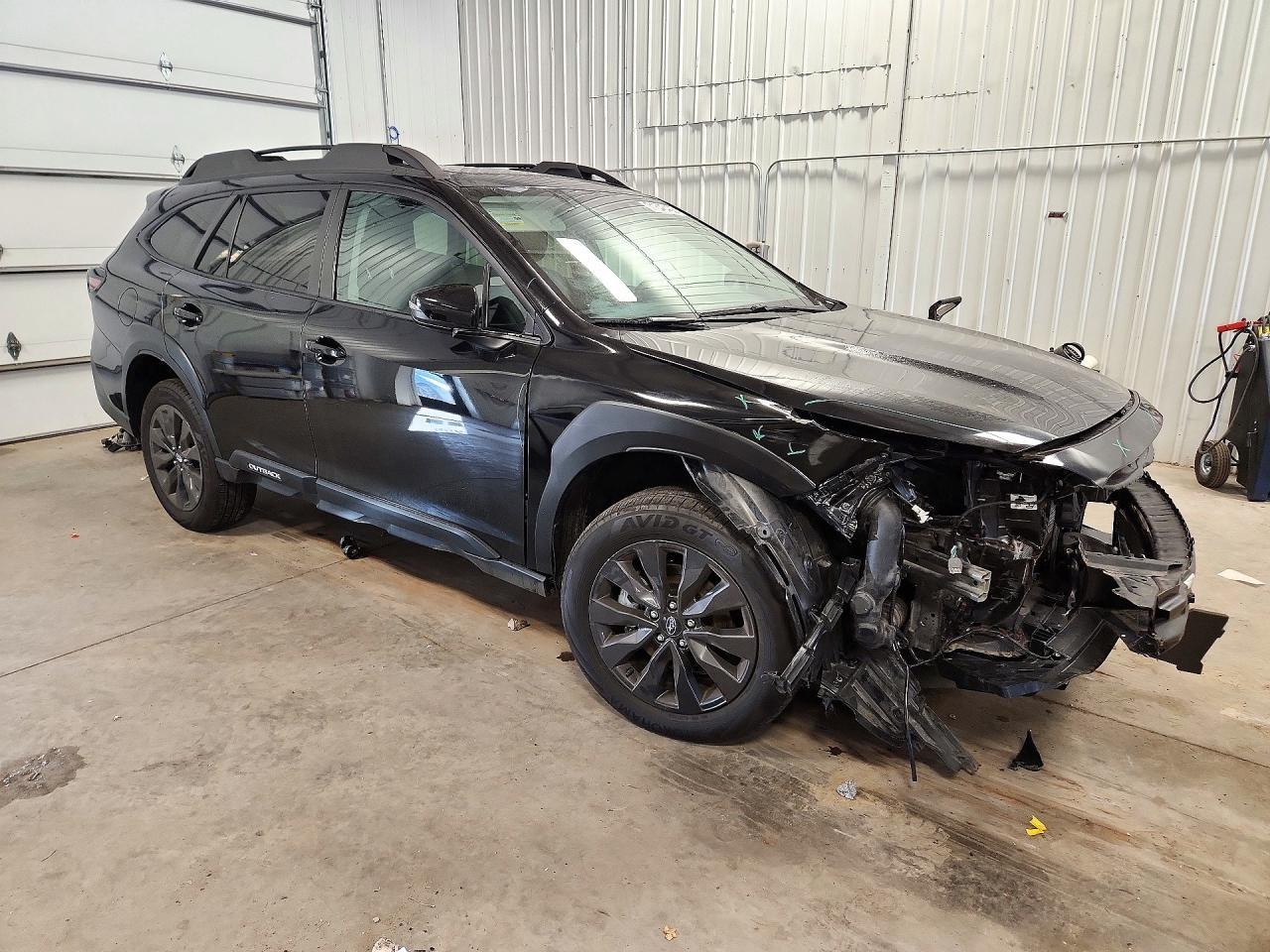 2025 Subaru Outback Onyx Edition Xt - Image 4