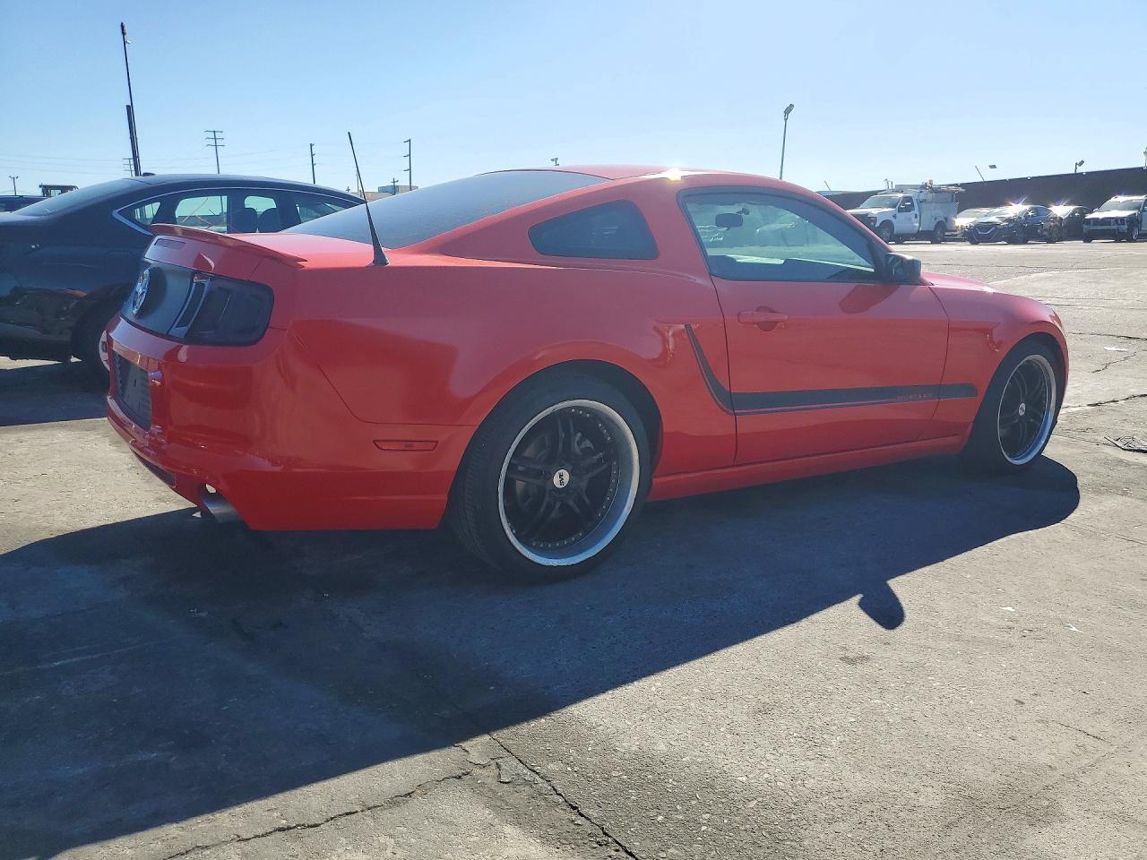2014 Ford Mustang - Image 3