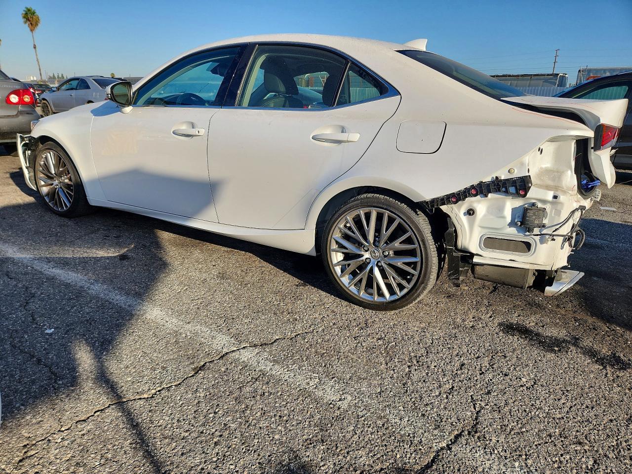 2019 Lexus Is 300 - Image 2