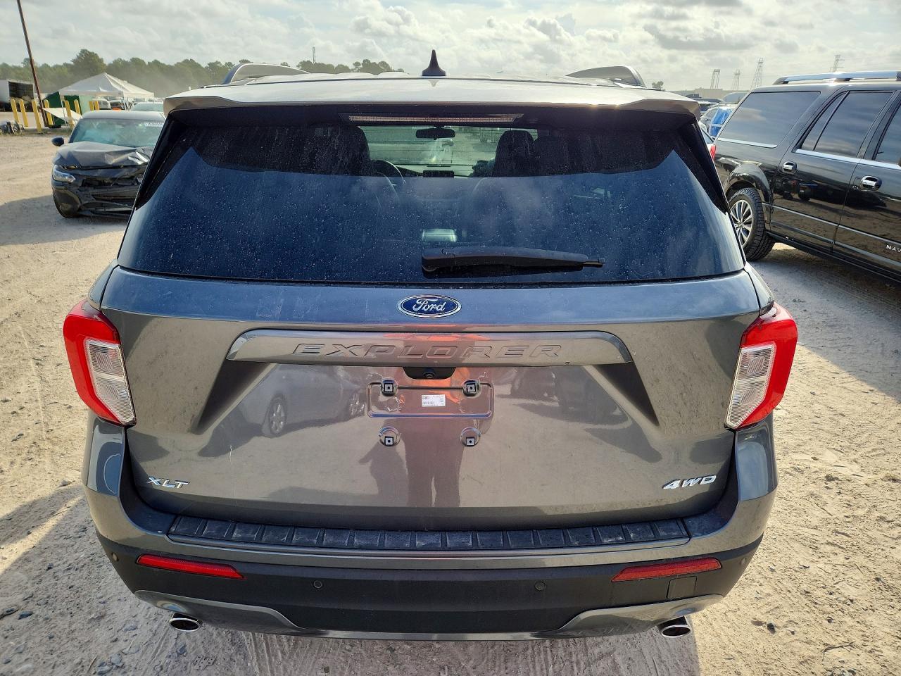 2024 Ford Explorer Xlt - Image 6