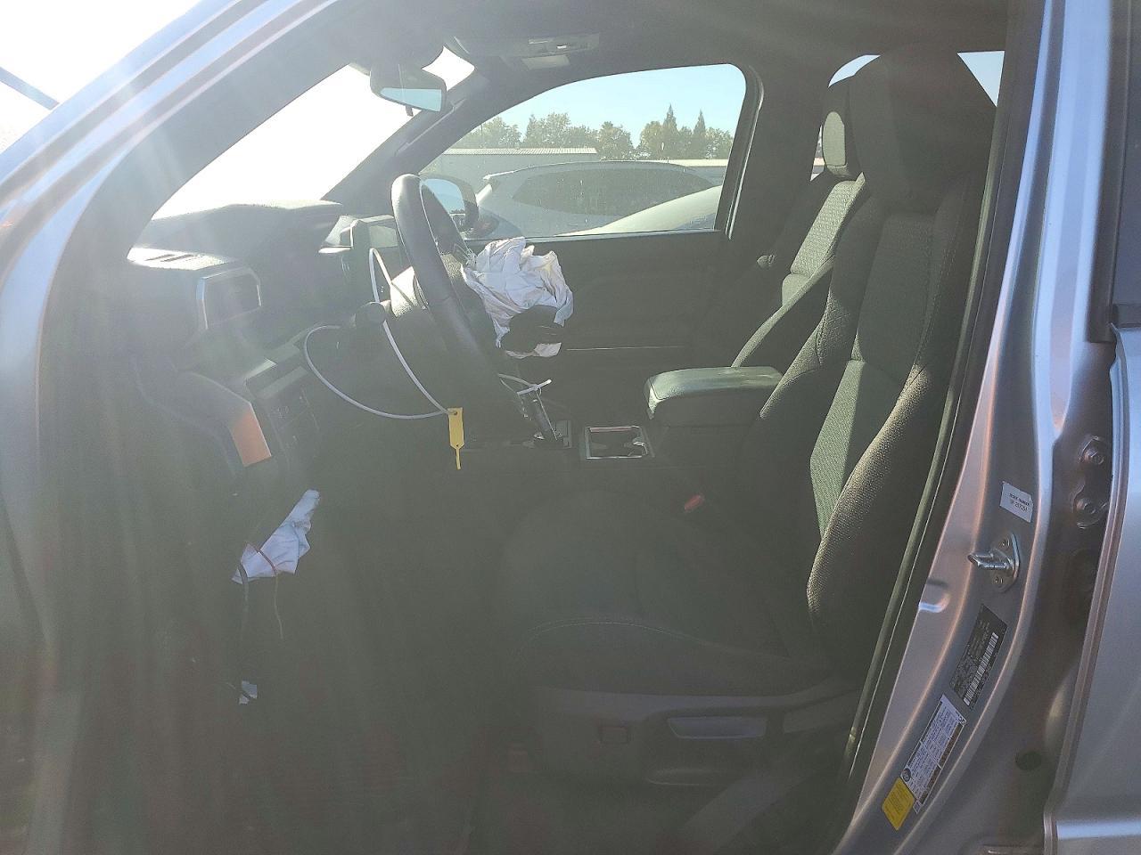 2025 Toyota 4Runner Sr5 - Image 7