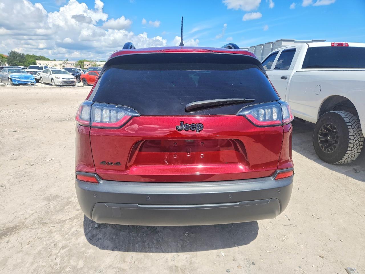2021 Jeep Cherokee Latitude Plus - Image 6