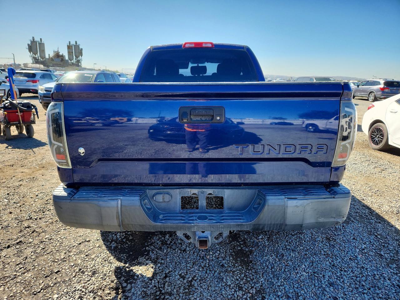 2015 Toyota Tundra Sr - Фото 6