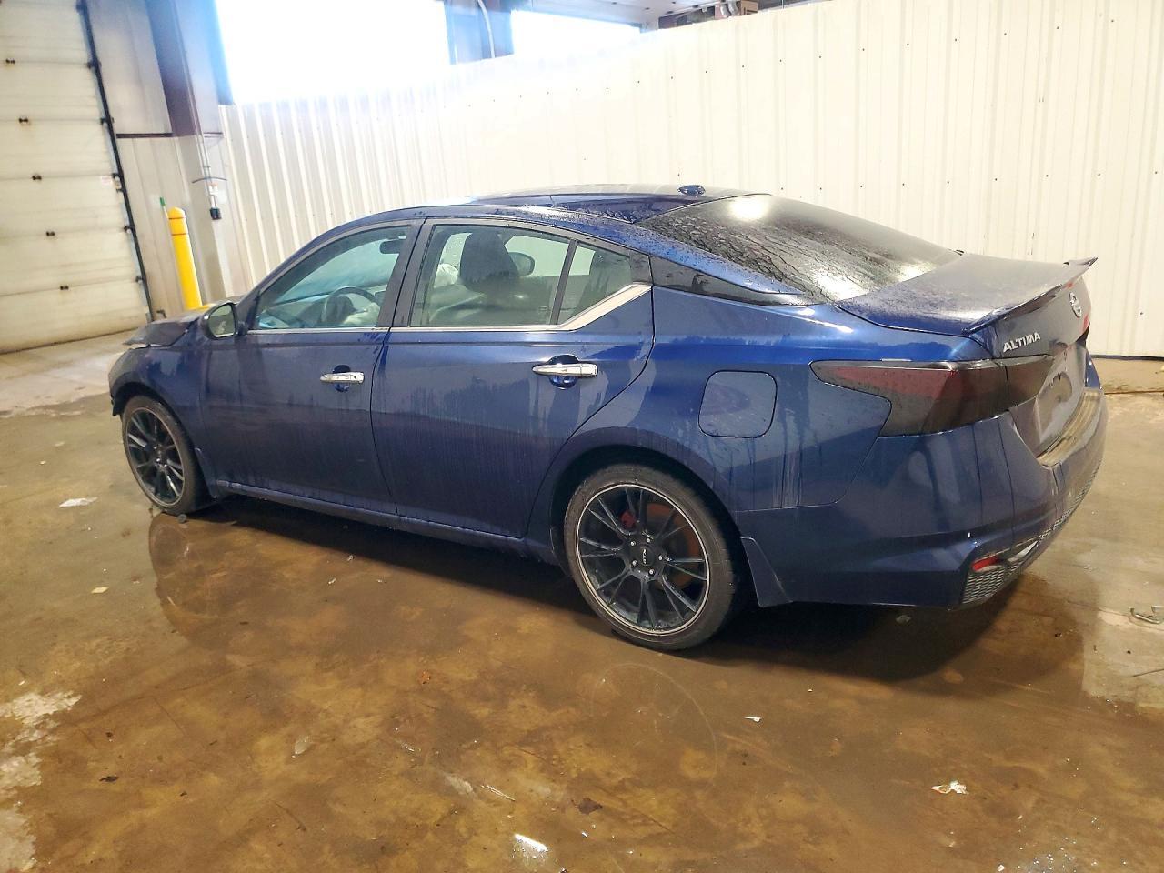 2020 Nissan Altima S - Image 2