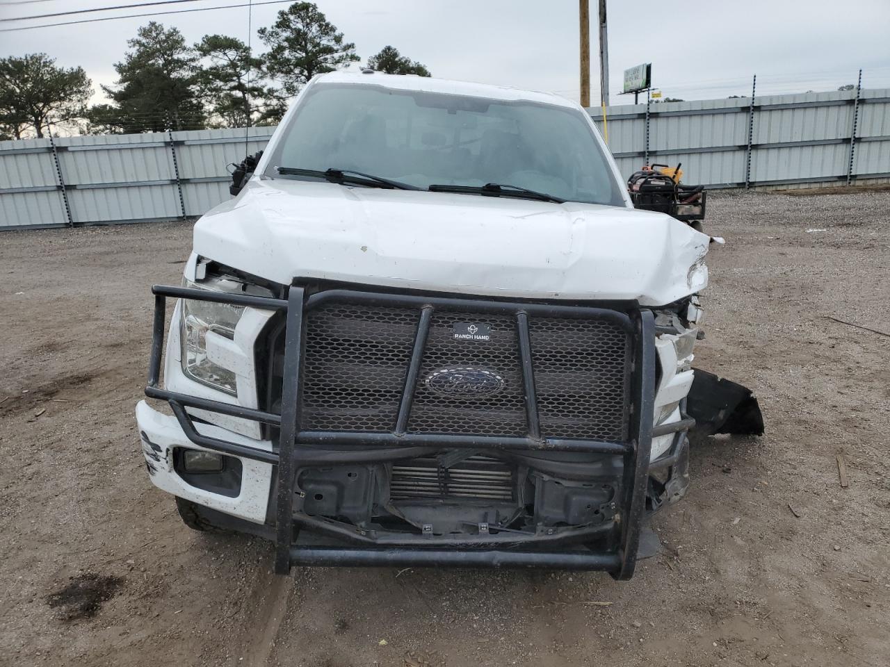 2015 Ford F150 Supercrew - Фото 5