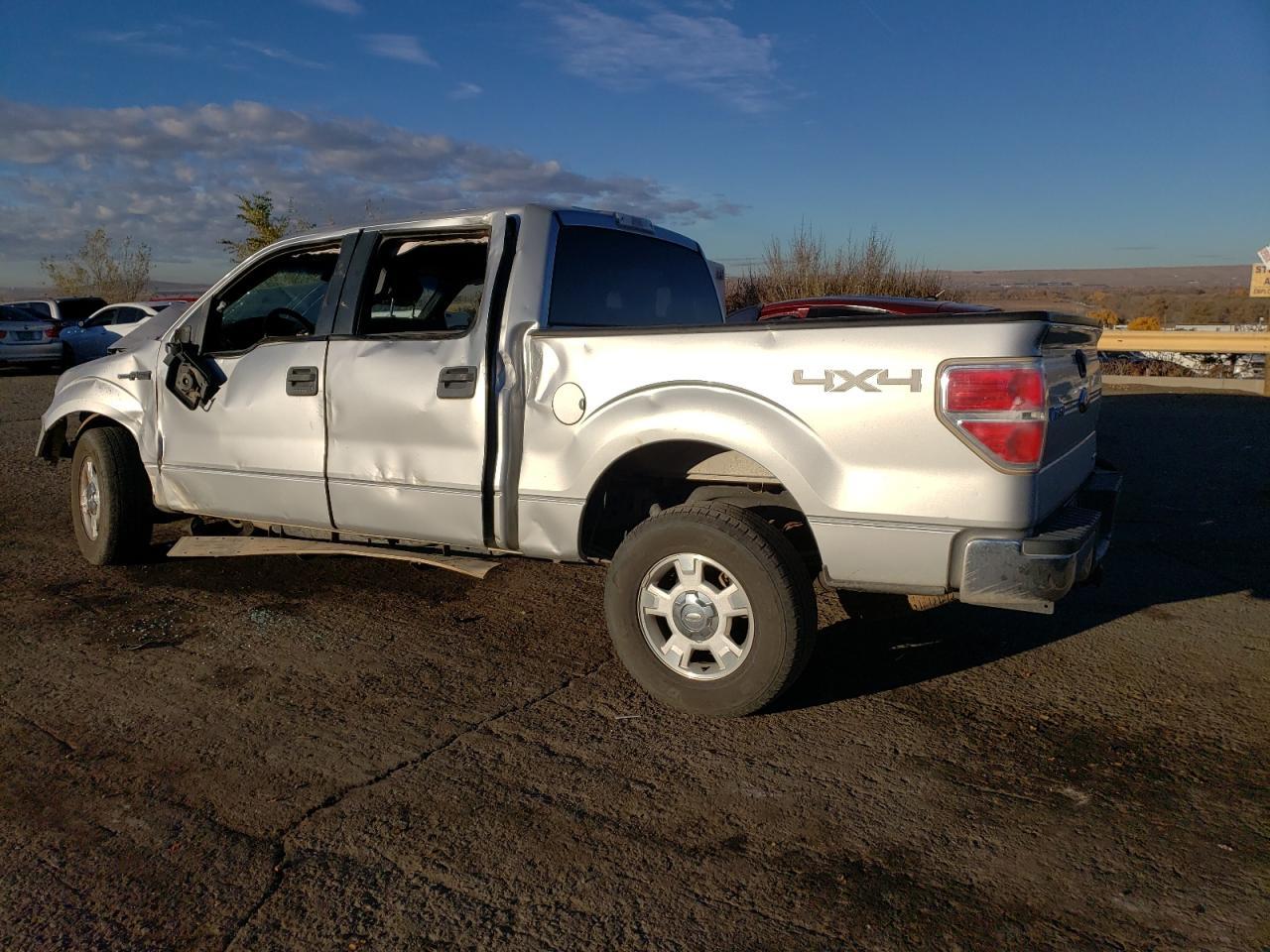 2013 Ford F150 Supercrew - Фото 2