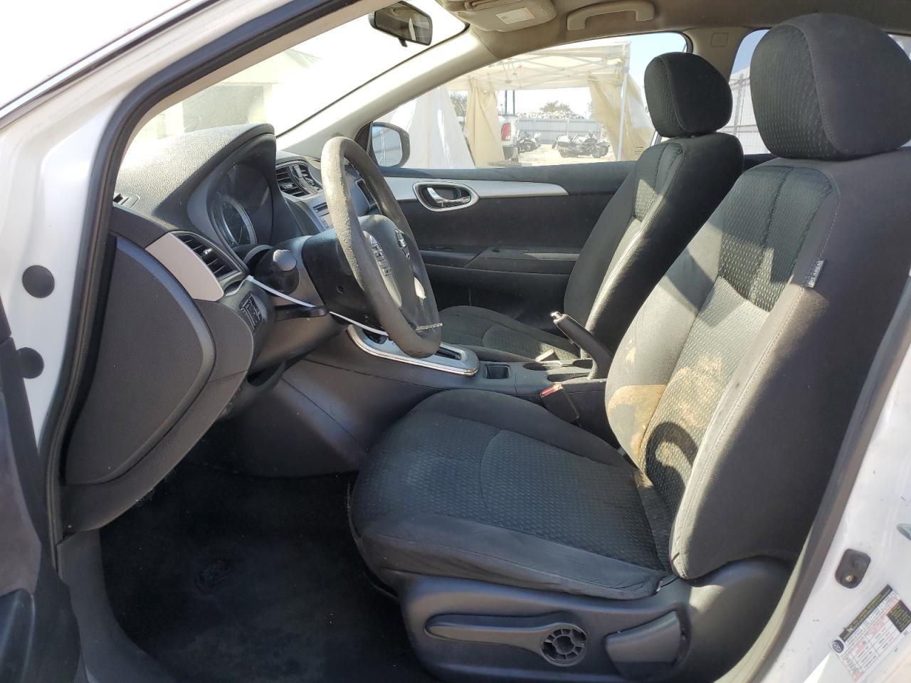 2014 Nissan Sentra S - Фото 7