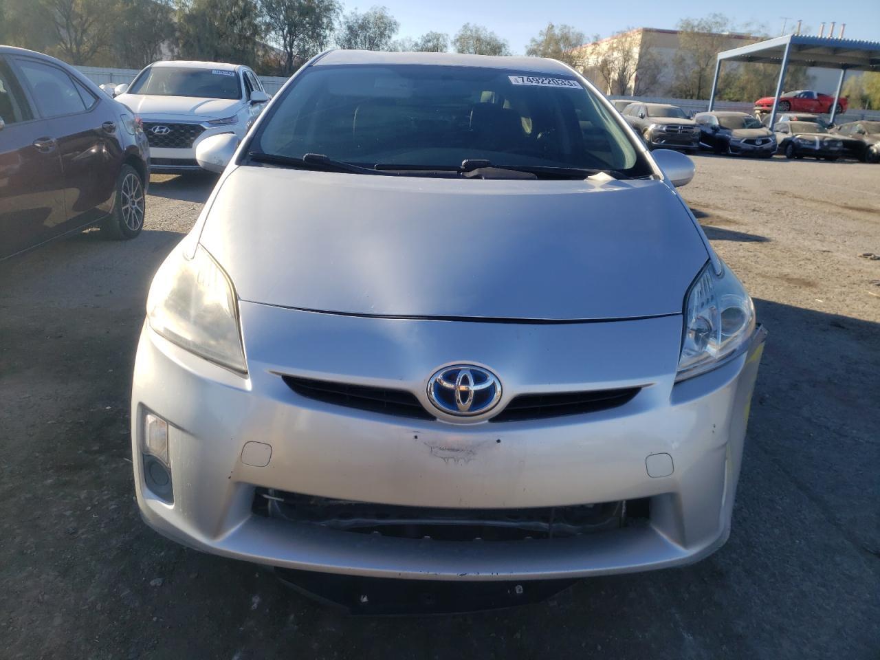 2011 Toyota Prius - Фото 5