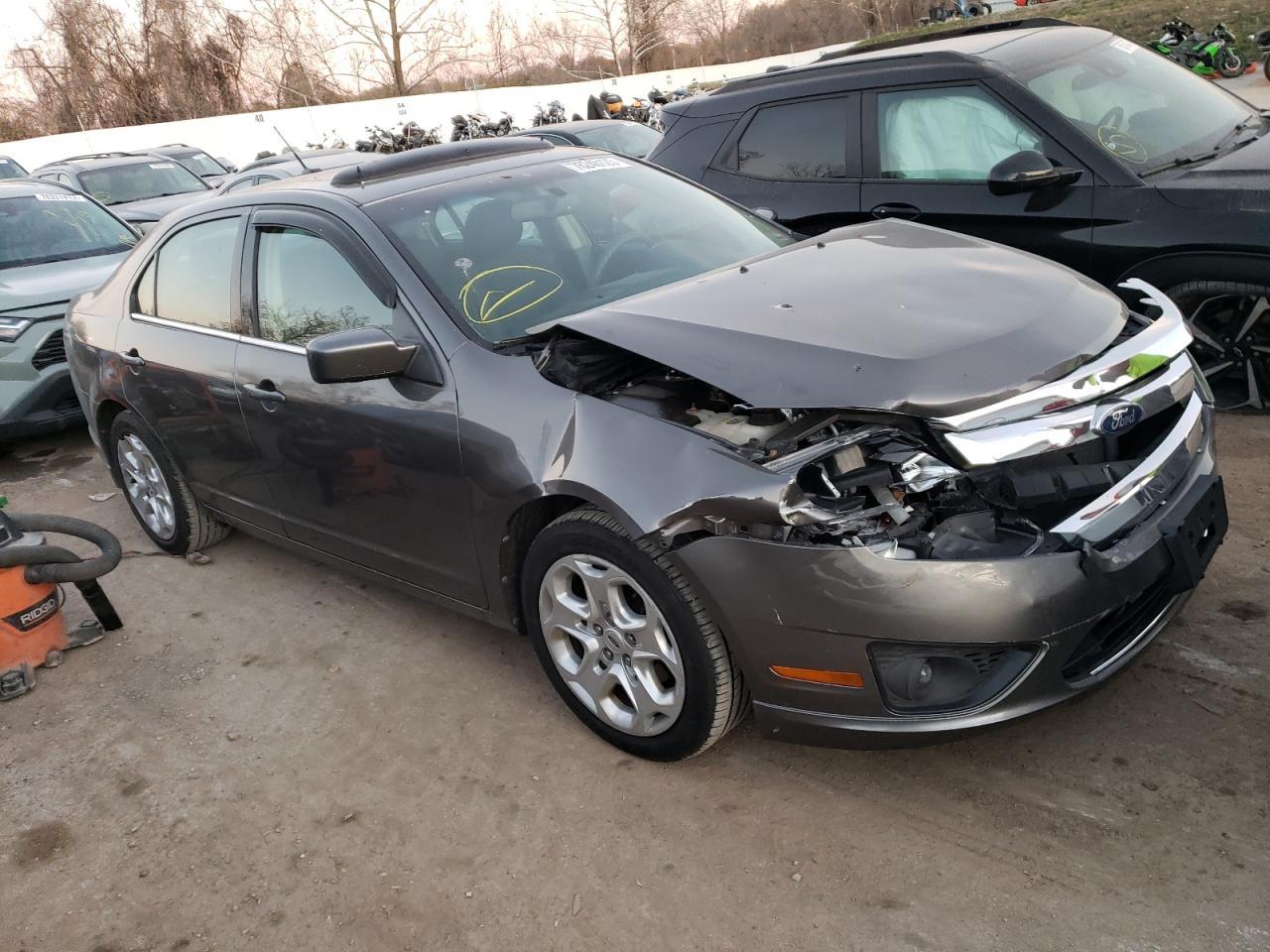 2011 Ford Fusion Se - Фото 4