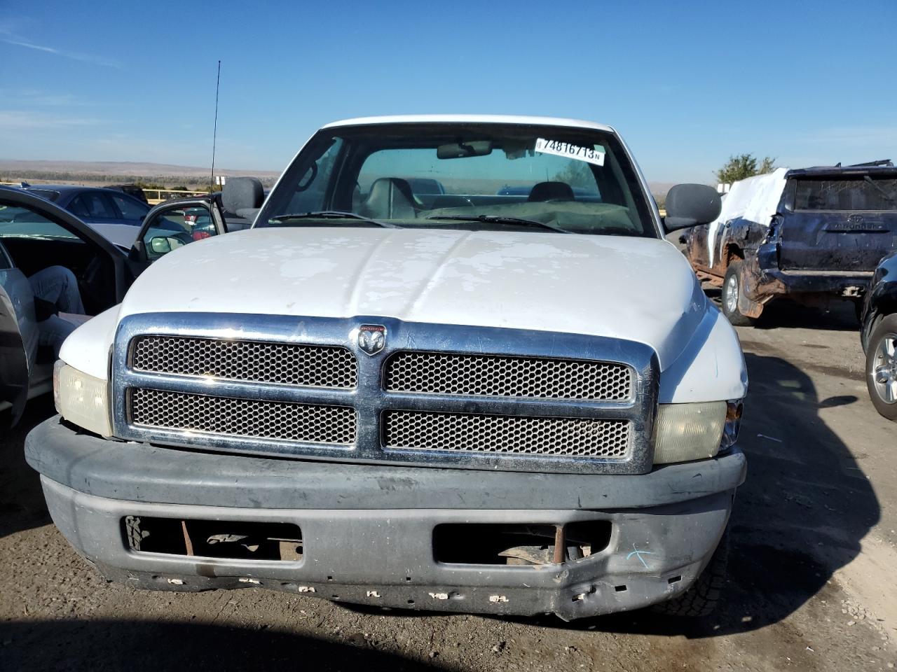 2001 Dodge Ram 1500 - Image 5