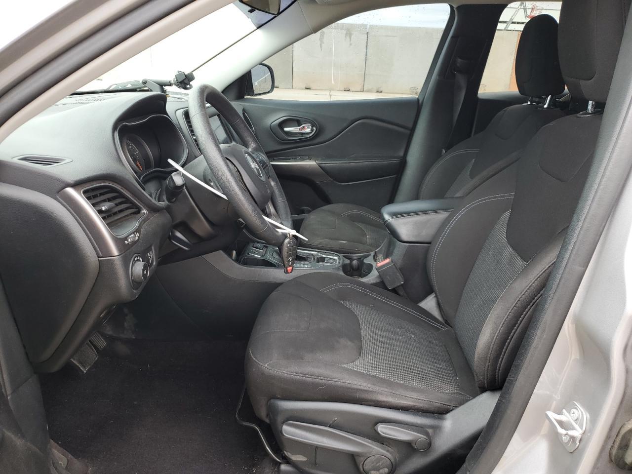 2019 Jeep Cherokee Latitude - Фото 7