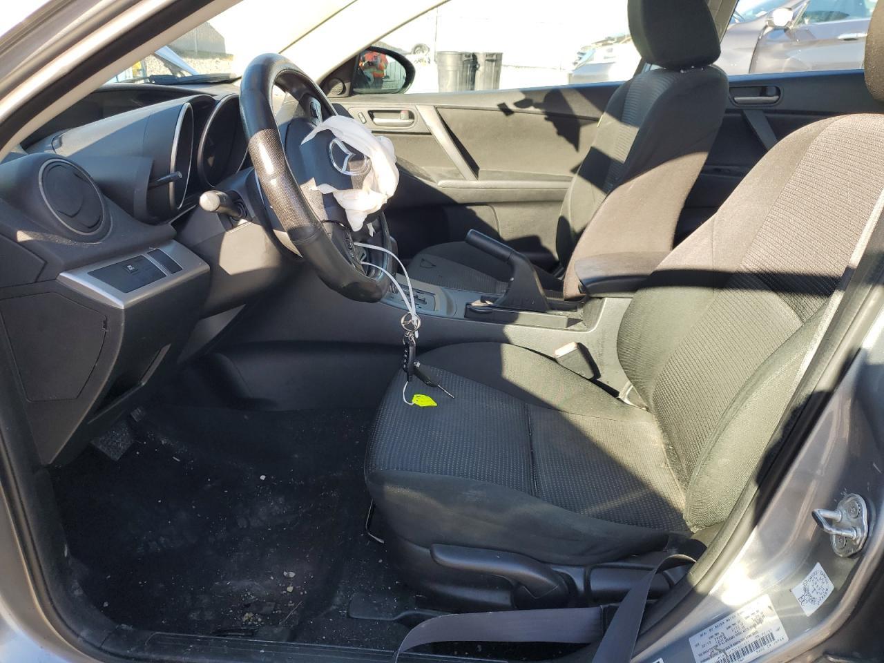 2013 Mazda 3 I - Image 7