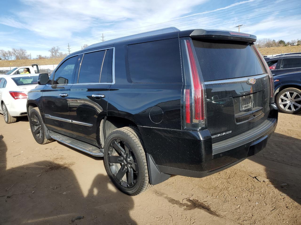 2016 Cadillac Escalade Luxury - Image 2