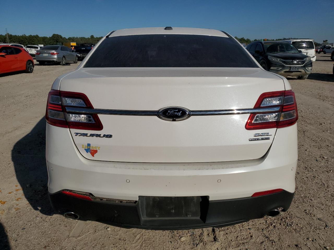 2016 Ford Taurus Sel - Фото 6