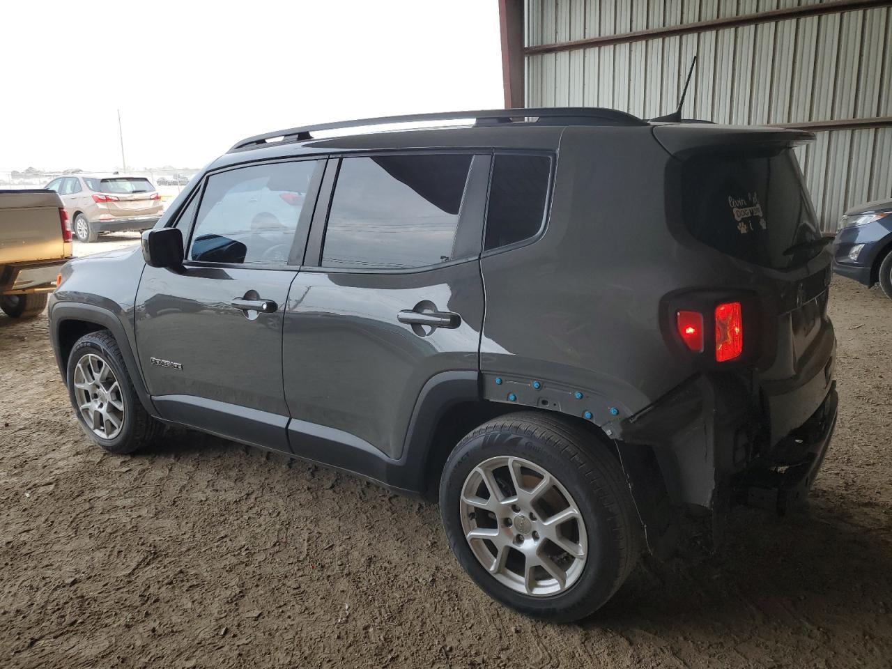 2021 Jeep Renegade Latitude - Фото 2