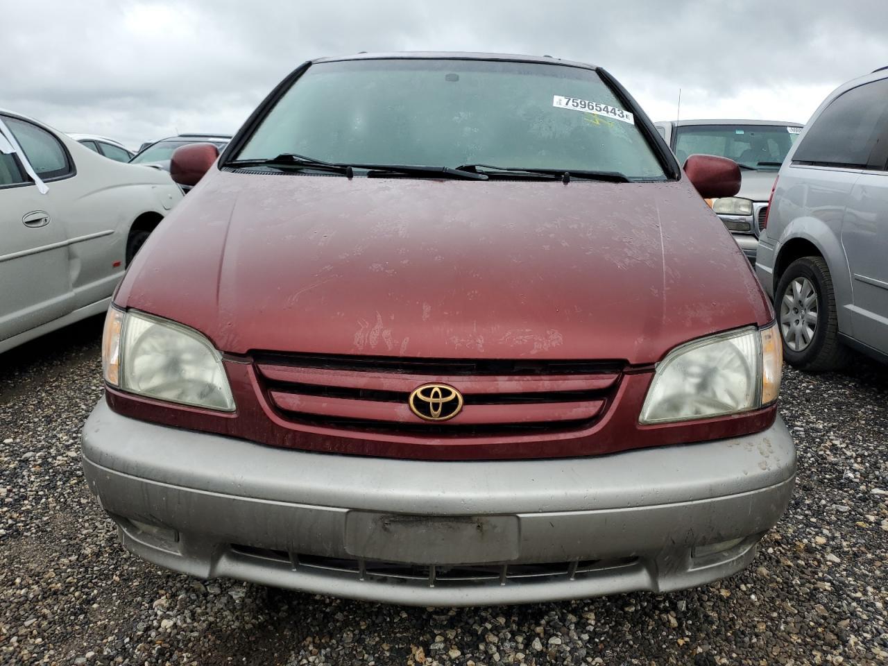 2002 Toyota Sienna Le - Фото 5
