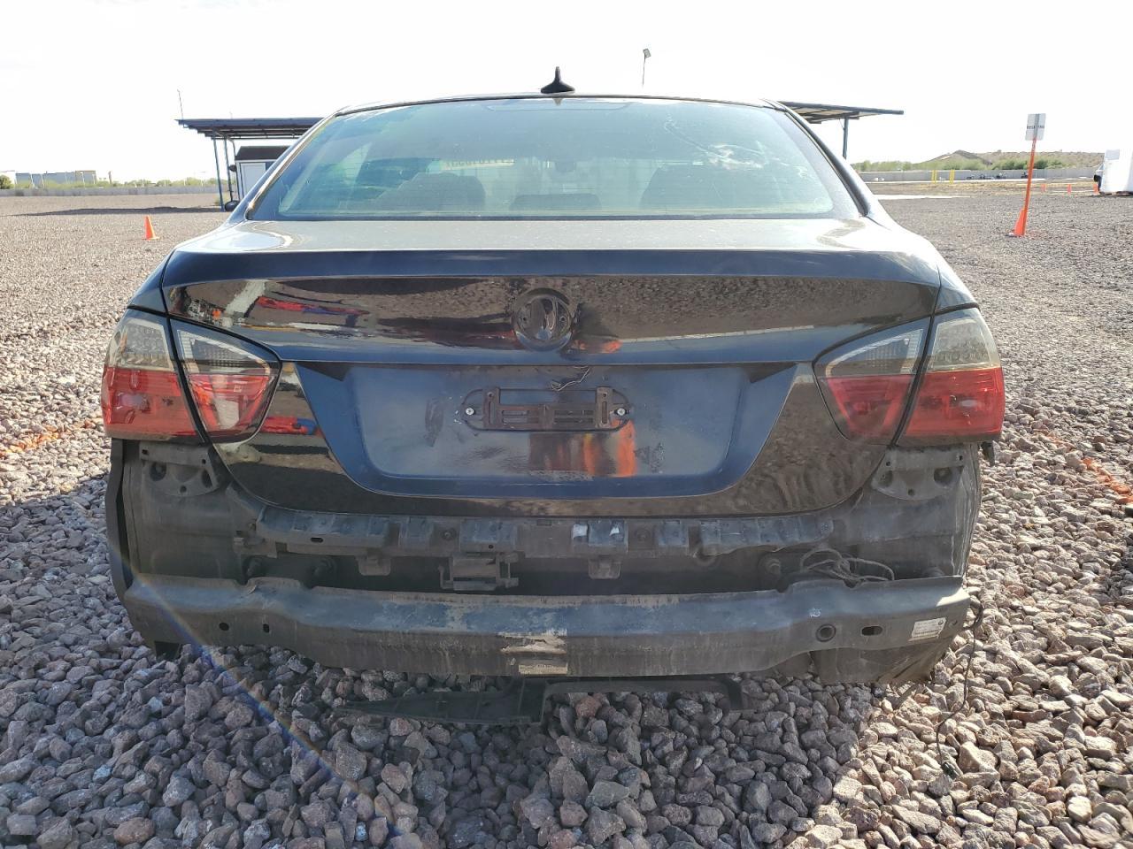 2006 BMW 330 I - Image 6