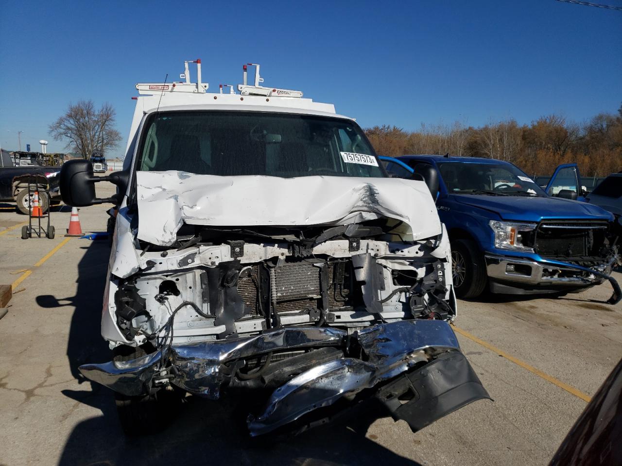 2022 Ford Econoline E350 Super Duty Cutaway Van - Фото 2