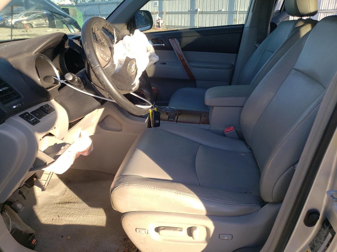 2010 Toyota Highlander Limited - Фото 7