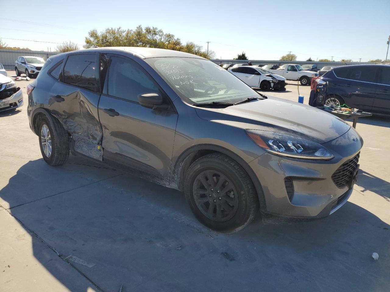 2021 Ford Escape S - Фото 4