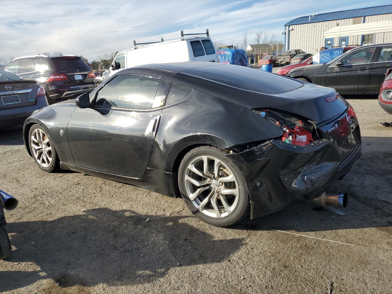 2013 Nissan 370Z Base - Фото 2