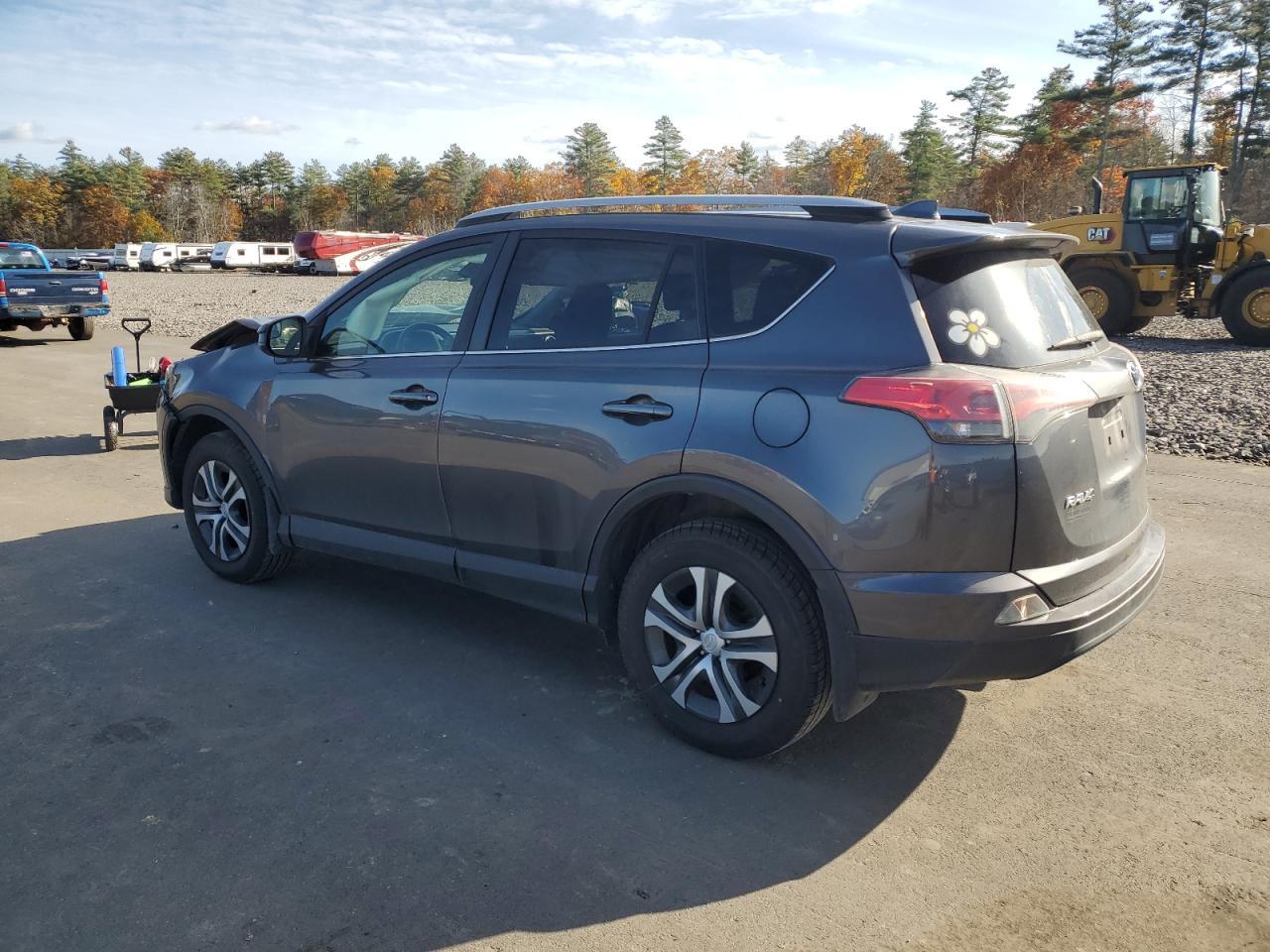 2017 Toyota Rav4 Le - Image 2