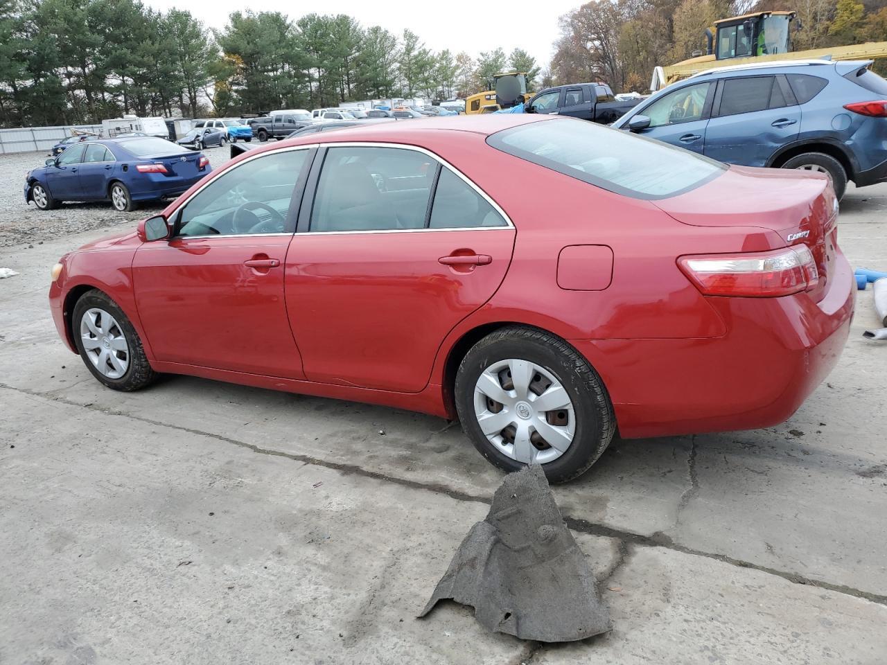 2009 Toyota Camry Base - Фото 2