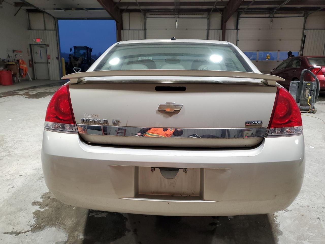 2010 Chevrolet Impala Lt - Фото 6