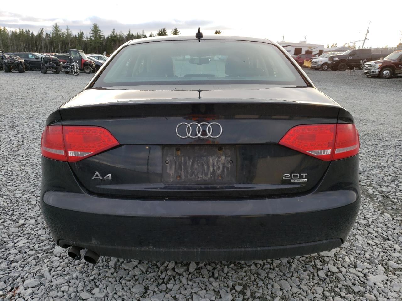 2010 Audi A4 Premium Plus - Фото 6