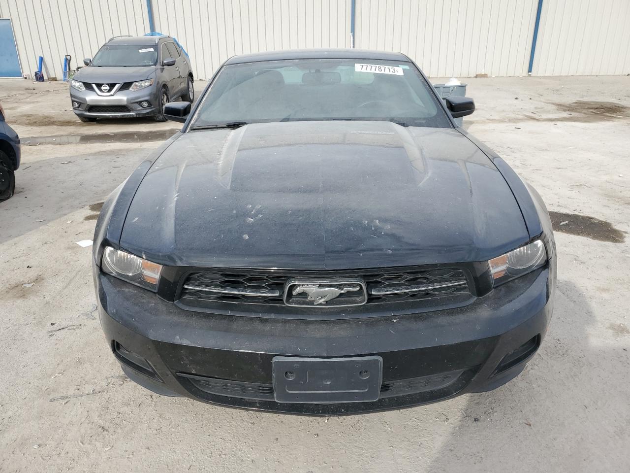 2010 Ford Mustang - Image 5