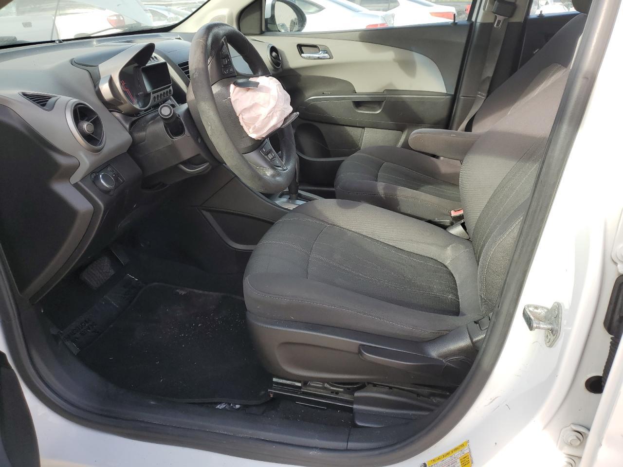 2013 Chevrolet Sonic Lt - Фото 7