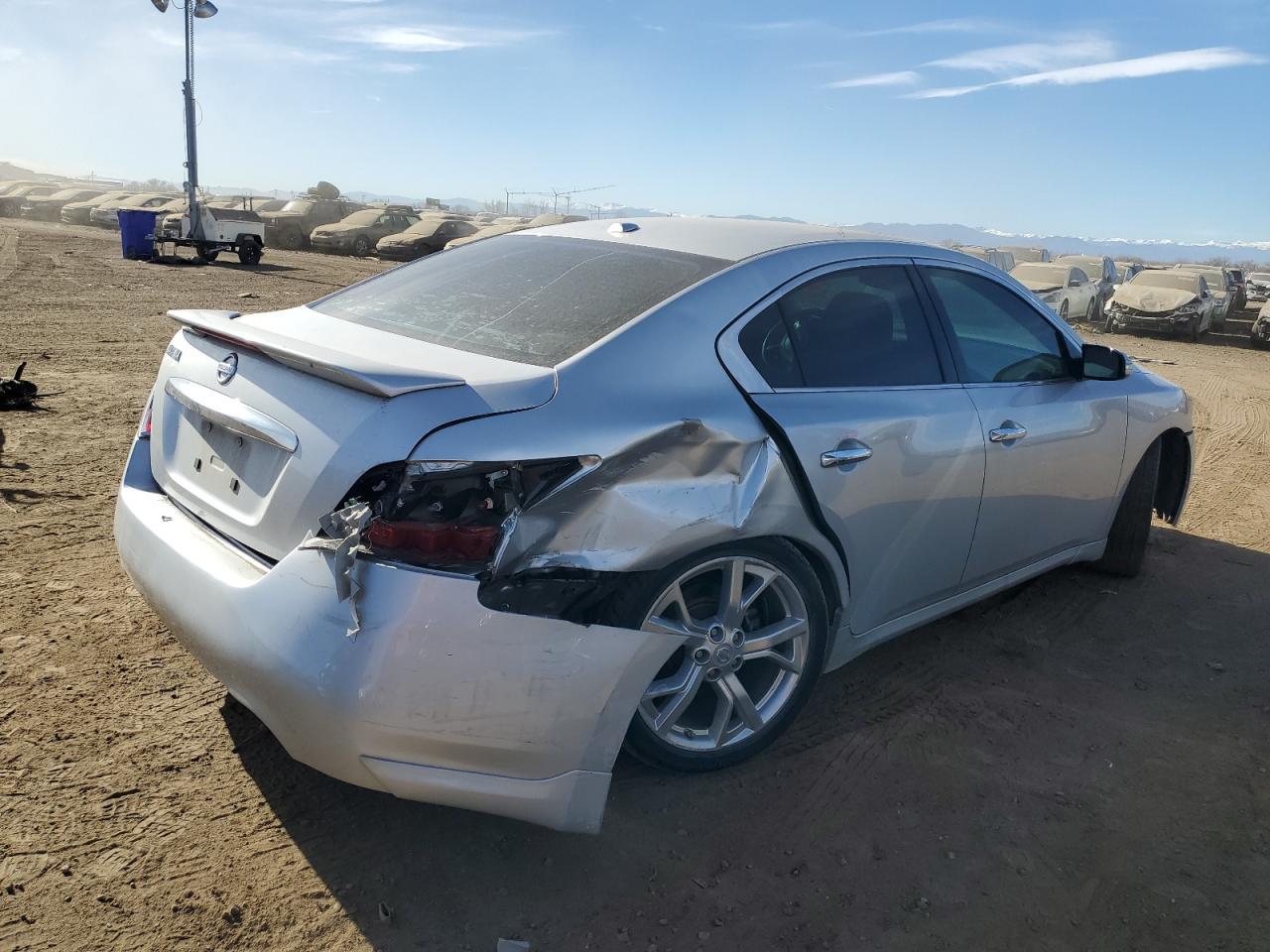 2012 Nissan Maxima S - Image 3