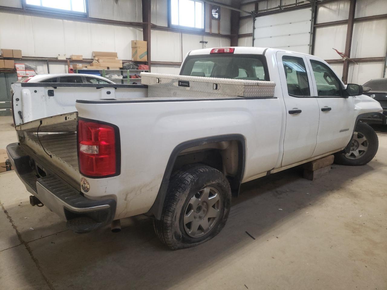 2018 GMC Sierra K1500 - Image 3