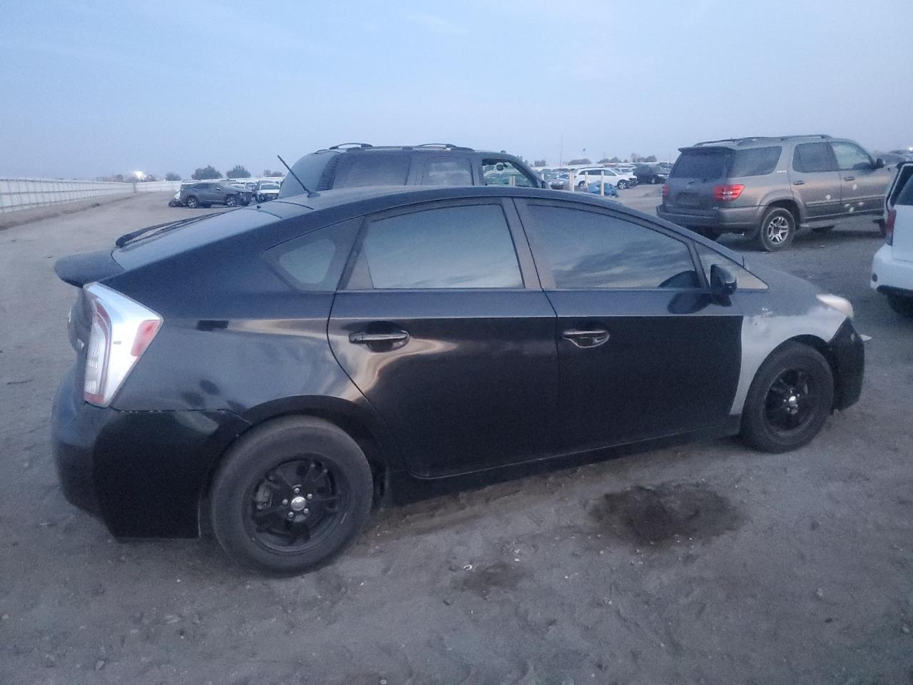 2012 Toyota Prius - Image 3